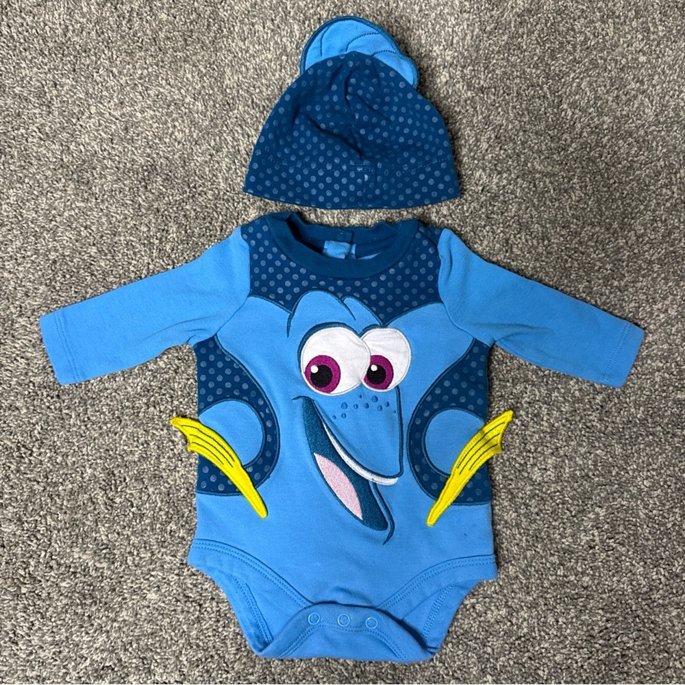 Disney Baby Finding Dory Long Sleeved Toddler Bodysuit With Hat 3-6 Months